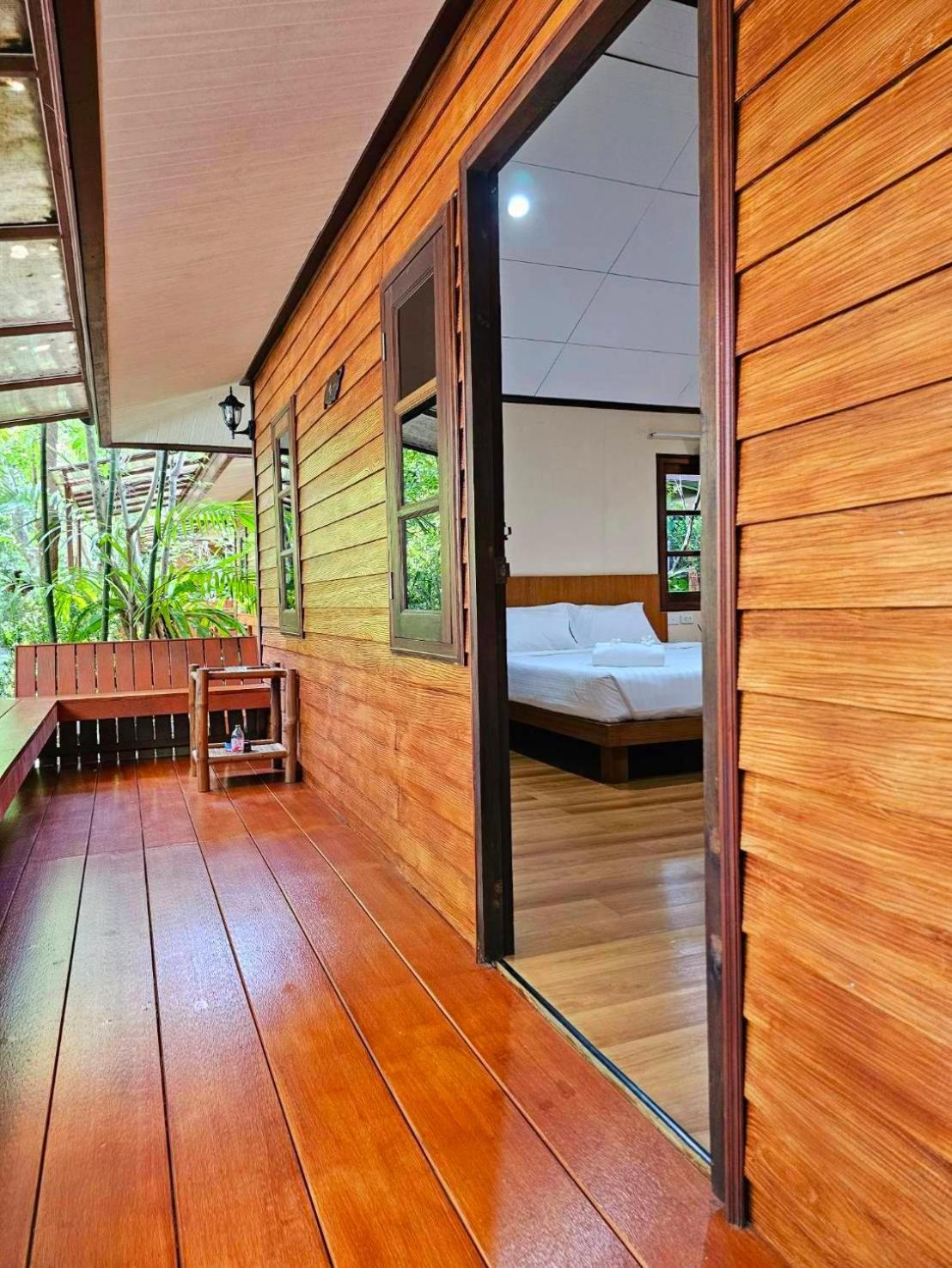 Samran Resort Чалонг Экстерьер фото