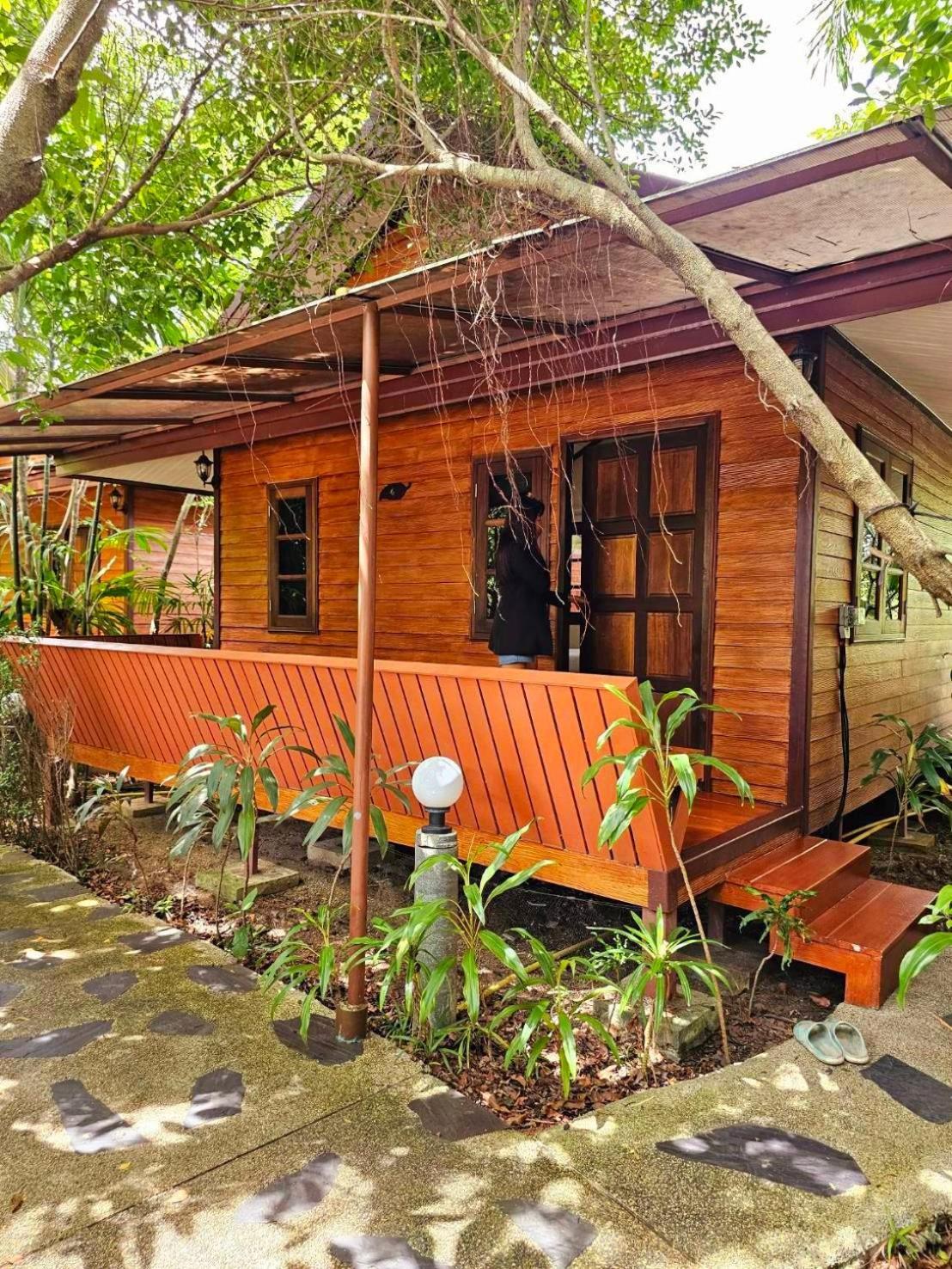 Samran Resort Чалонг Экстерьер фото